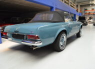 Mercedes-Benz 230 SL